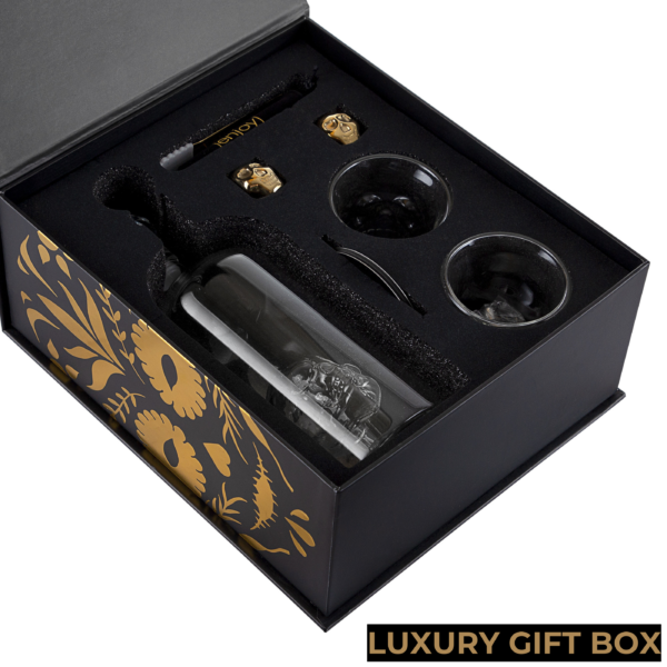 SKULL DECANTER SET